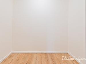 Pronájem bytu 2+kk, Brno, Mášova, 70 m2