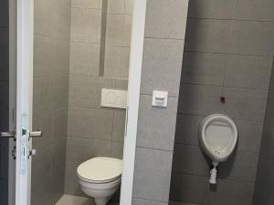 Pronájem kanceláře, Králův Dvůr, Průmyslová, 60 m2