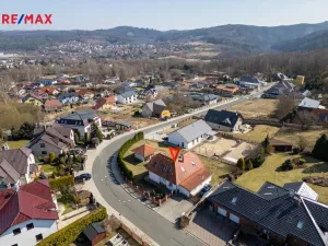 Prodej rodinného domu, Jenišov - Pod Rohem, K Rohu, 210 m2