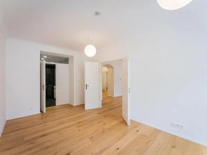 Pronájem bytu 2+1, Praha - Malá Strana, Vlašská, 87 m2