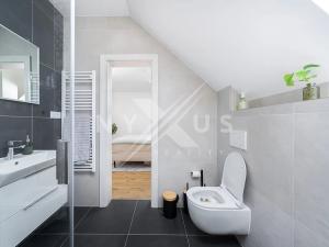 Pronájem rodinného domu, Mukařov, Českobrodská, 140 m2