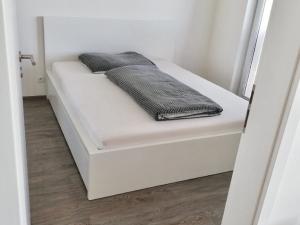 Pronájem pokoje, Praha - Zličín, Sazovická, 12 m2