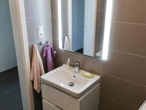 Pronájem pokoje, Praha - Zličín, Sazovická, 12 m2