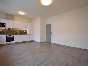 Pronájem bytu 2+kk, Praha - Strašnice, U trati, 55 m2