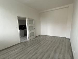 Pronájem bytu 2+kk, Praha - Vinohrady, Hollarovo náměstí, 47 m2