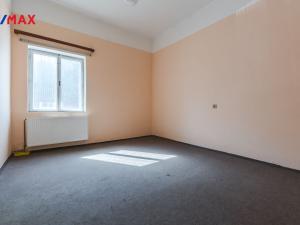 Pronájem rodinného domu, Praha - Střížkov, Střížkovská, 252 m2