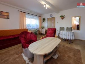Prodej rodinného domu, Sušice, 215 m2