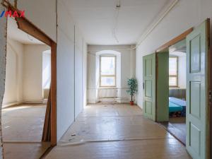 Prodej vícegeneračního domu, Toužim, Plzeňská, 554 m2