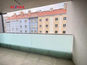 Prodej bytu 1+kk, Praha - Nusle, Nuselská, 34 m2
