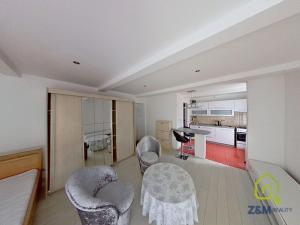 Prodej bytu 1+kk, Karlovy Vary, Havlíčkova, 30 m2