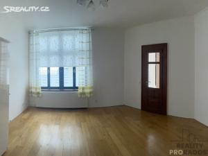 Prodej bytu 2+1, Kladno, plk. Stříbrného, 76 m2