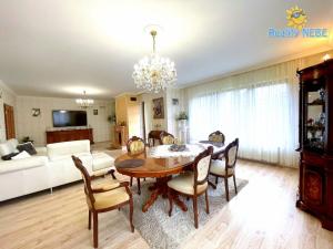 Prodej rodinného domu, Praha - Dolní Měcholupy, Za kovárnou, 310 m2