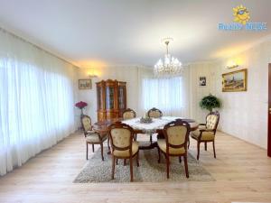 Prodej rodinného domu, Praha - Dolní Měcholupy, Za kovárnou, 310 m2