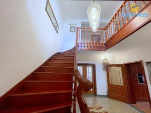Prodej rodinného domu, Praha - Dolní Měcholupy, Za kovárnou, 310 m2