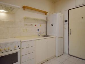Pronájem bytu 1+kk, Praha - Nusle, Družstevní ochoz, 33 m2