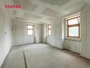 Prodej činžovního domu, Koleč, 404 m2