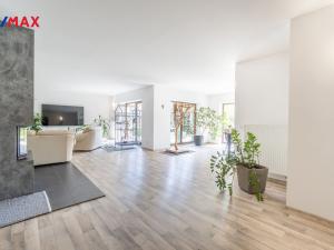 Prodej rodinného domu, Neveklov, Husova, 280 m2