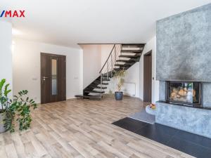 Prodej rodinného domu, Neveklov, Husova, 280 m2