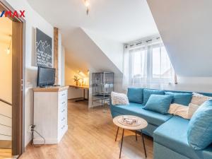 Prodej rodinného domu, Neveklov, Husova, 280 m2