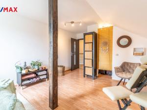 Prodej rodinného domu, Neveklov, Husova, 280 m2
