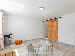 Prodej rodinného domu, Alberndorf im Pulkautal, Rakousko, Bundesstraße, 180 m2