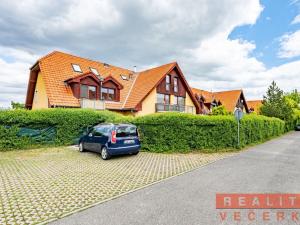 Prodej bytu 2+kk, Jesenice, K Šátalce, 50 m2