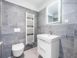 Pronájem bytu 2+kk, Praha - Modřany, Mezi vodami, 57 m2