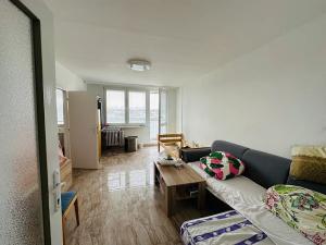 Prodej bytu 4+1, Praha - Řepy, Nevanova, 96 m2