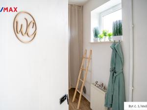 Prodej rodinného domu, Zvěrkovice, 372 m2