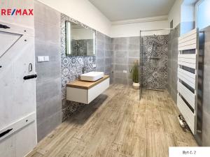 Prodej rodinného domu, Zvěrkovice, 372 m2