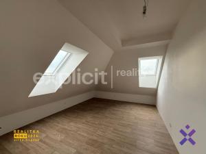 Prodej bytu 2+kk, Hostovlice, 59 m2