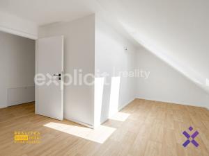 Prodej bytu 3+kk, Hostovlice, 59 m2