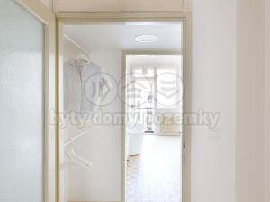 Pronájem bytu 5+kk, Praha - Holešovice, Farského, 108 m2