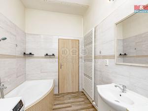 Prodej bytu 2+1, Meziměstí, 63 m2