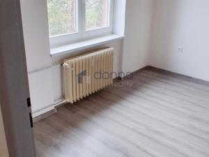 Pronájem bytu 2+1, Praha - Hloubětín, Zelenečská, 54 m2