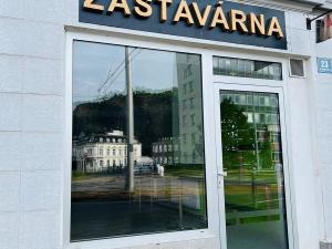 Pronájem obchodního prostoru, Ústí nad Labem - Střekov, Národního odboje, 38 m2