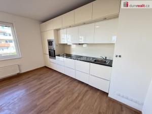 Pronájem bytu 2+kk, Praha - Horní Měcholupy, Modenská, 62 m2
