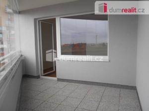 Pronájem bytu 2+kk, Praha - Horní Měcholupy, Modenská, 62 m2