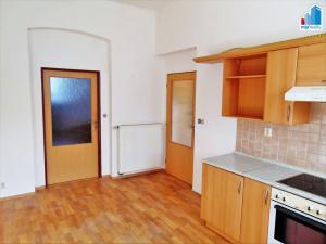 Pronájem bytu 3+1, Plzeň, U Tržiště, 83 m2