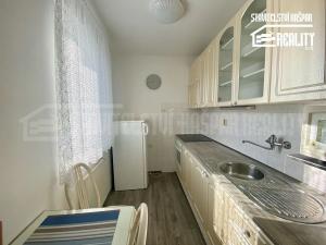 Pronájem bytu 1+1, Sezemice, Smetanova, 35 m2