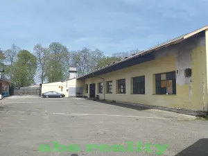 Pronájem skladu, Straky, 850 m2