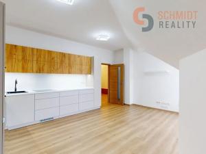 Prodej bytu 2+kk, Břeclav, U Stadionu, 67 m2