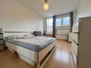 Pronájem bytu 3+kk, Praha - Nové Město, Pštrossova, 80 m2