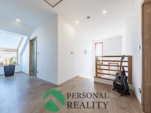 Prodej rodinného domu, Háje, 256 m2