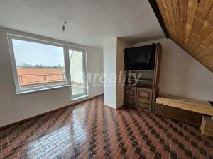 Prodej bytu 5+1, Znojmo - Oblekovice, Nová Oblekovická, 99 m2