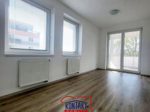 Pronájem bytu 2+kk, České Budějovice, Plukovníka Malého, 64 m2