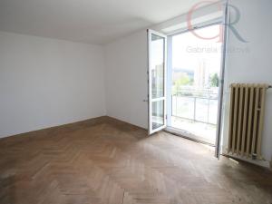 Prodej bytu 3+1, Plzeň - Doubravka, Smrková, 66 m2