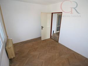 Prodej bytu 3+1, Plzeň - Doubravka, Smrková, 66 m2
