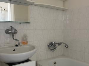 Prodej bytu 2+1, Němčice nad Hanou, Lomená, 56 m2