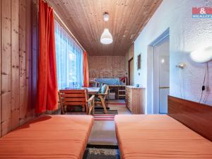 Prodej chaty, Kostelec nad Černými lesy - Kostelec nad Černými Lesy, 69 m2